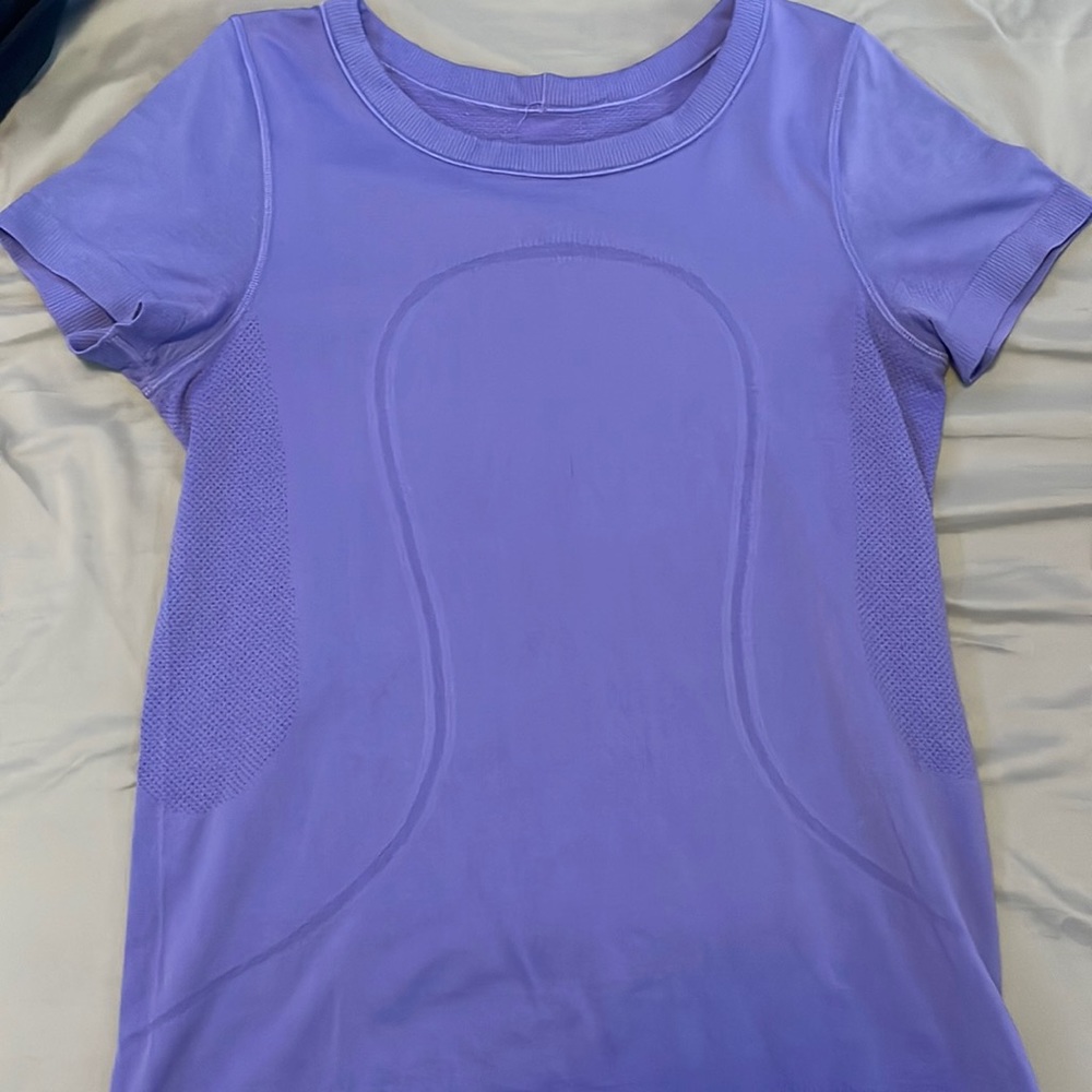 Purple lululemon swiftly tech short sleeve (perfect condition)